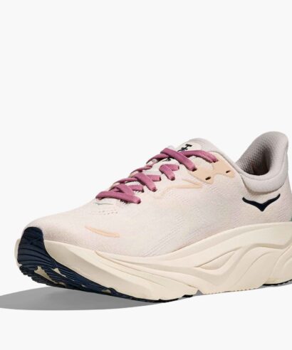 Hoka-Arahi8-women3