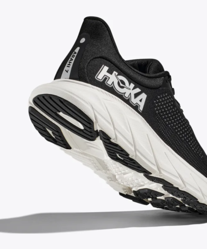 Hoka-Men-Arahi-7-1147850-BWHT_4