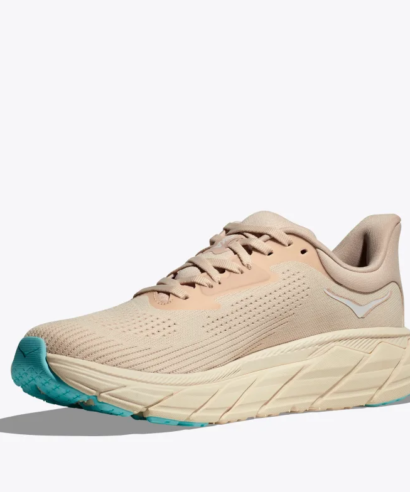 Hoka-Women-Arahi-7-1147851-VRM_3