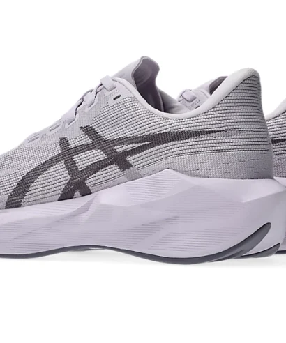 Asics-Novablast6-women-3